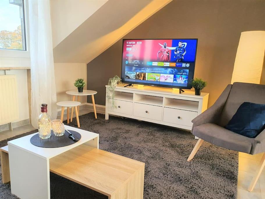 Modernes Und Ruhiges Appartement Mit Loggia Marl Exterior foto